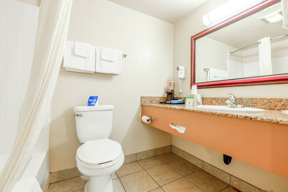 Фото Rodeway Inn San Clemente Beach