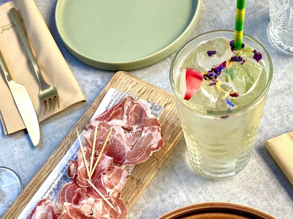 Фото Novotel Bordeaux Centre