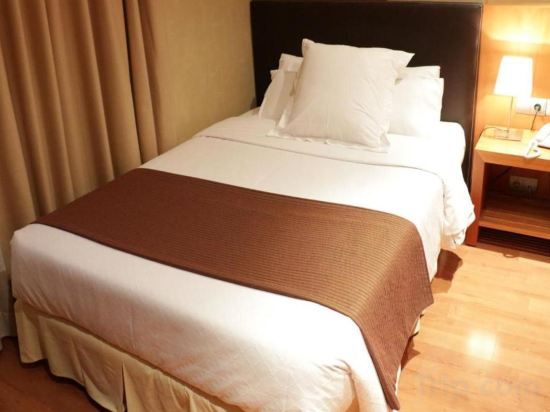 Фото Hotel Sant Just 