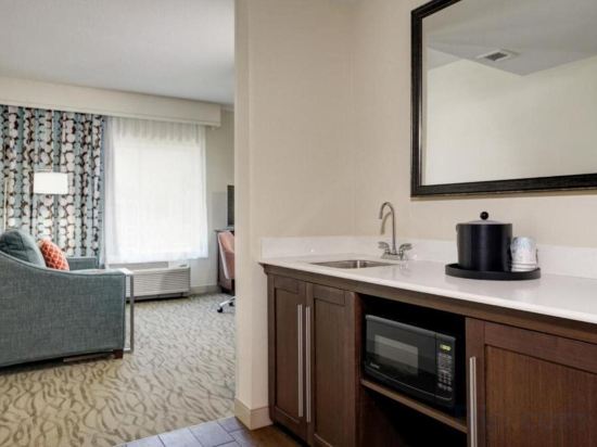 Фото Hampton Inn & Suites Vero Beach Downtown