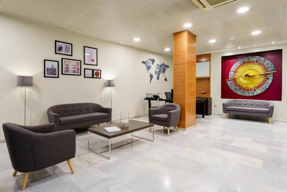 Фото Hotel Serrano