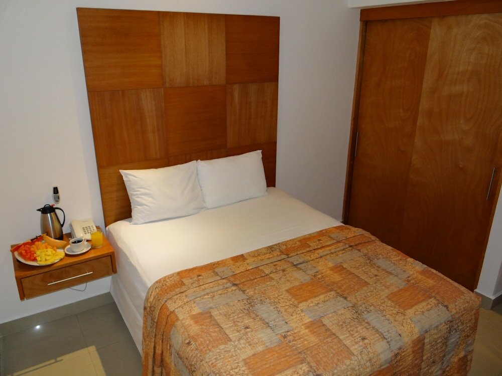 Фото Hotel Suites Gaby