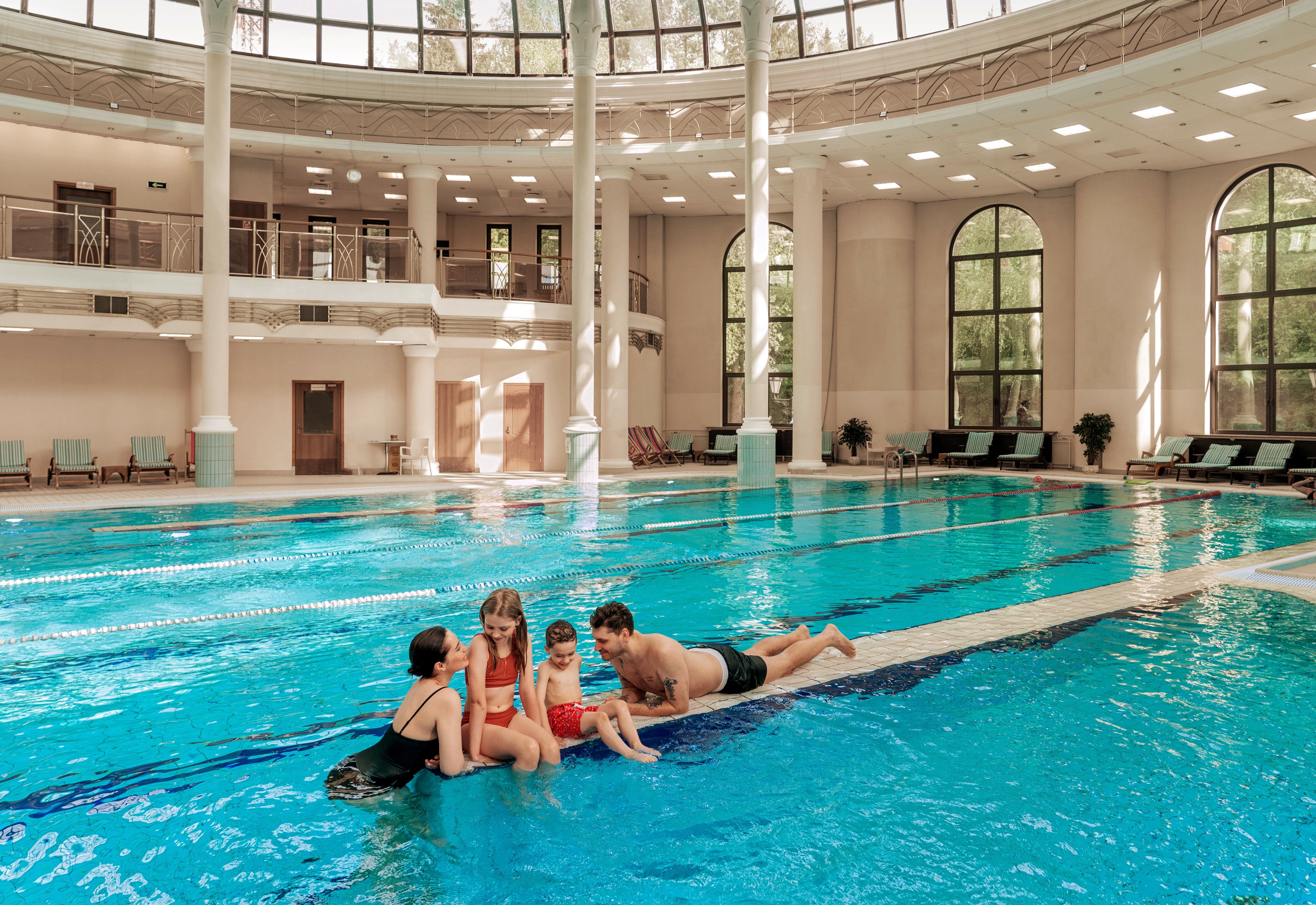 Фото отеля 2