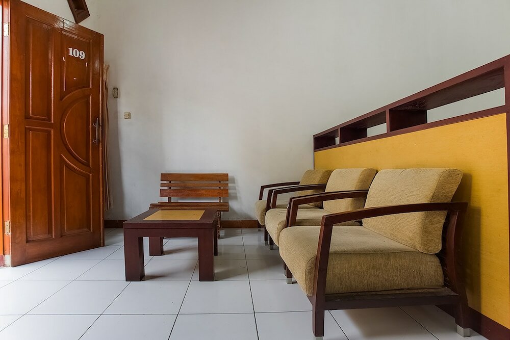 Фото Super Oyo 3406 Pandu Prima Guest House Syariah