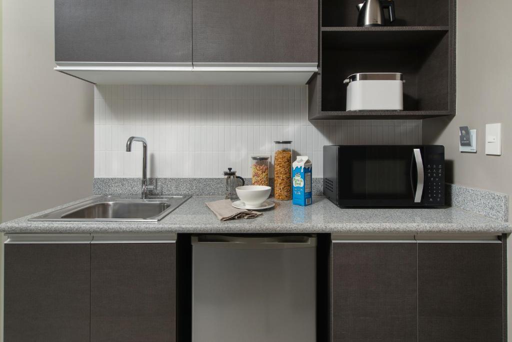 Фото The Suites At Torre Lorenzo Malate - Managed by The Ascott Limited