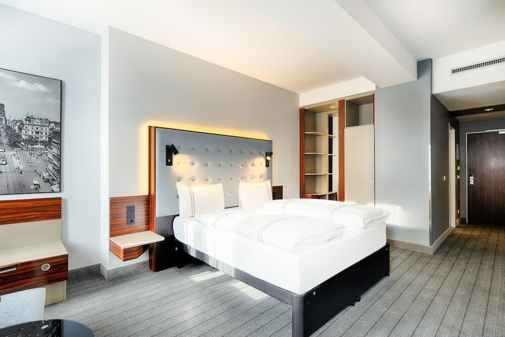 Фото Cologne City Mediapark hotel