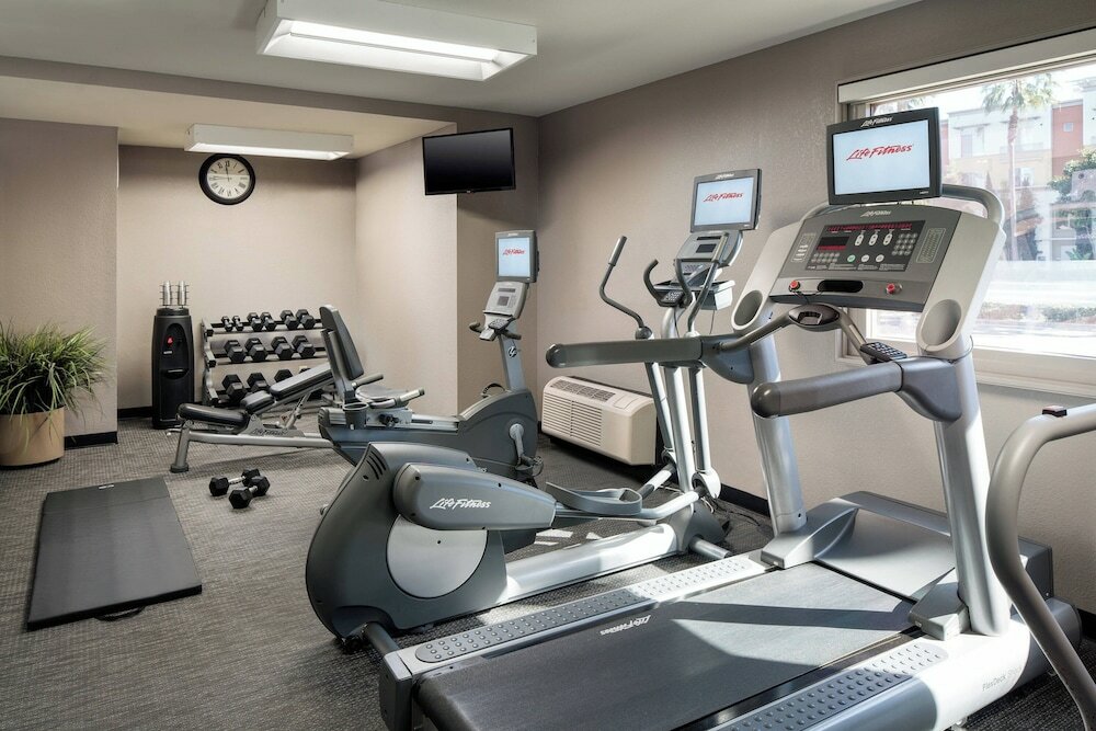 Фото Courtyard by Marriott John Wayne Airport/Orange County