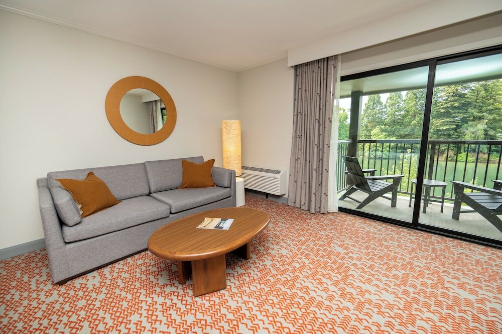 Фото Valley River Inn