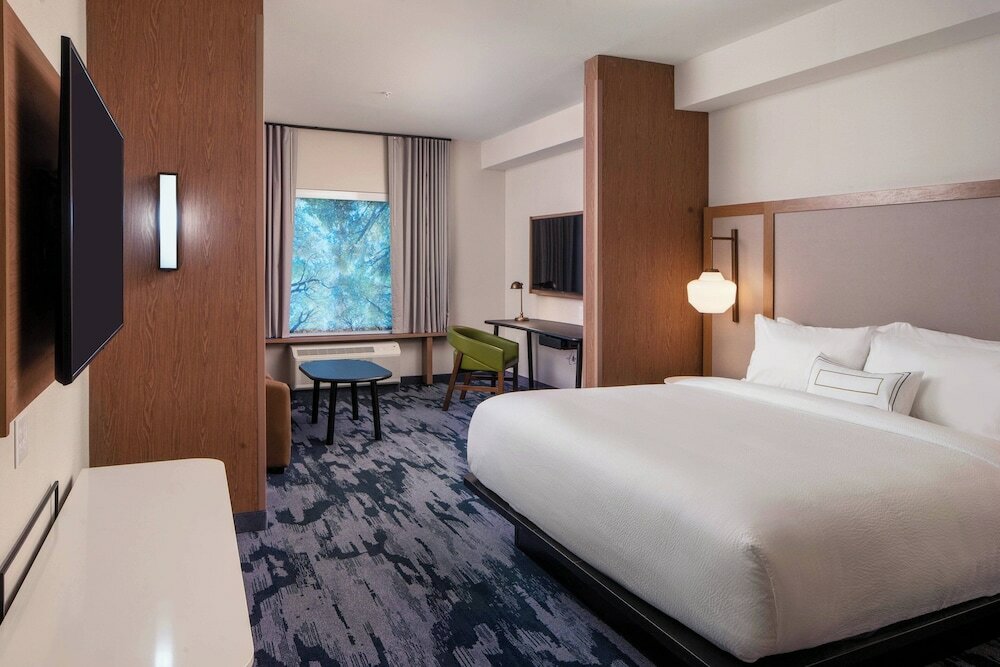 Фото Fairfield Inn & Suites by Marriott Pensacola West I-10