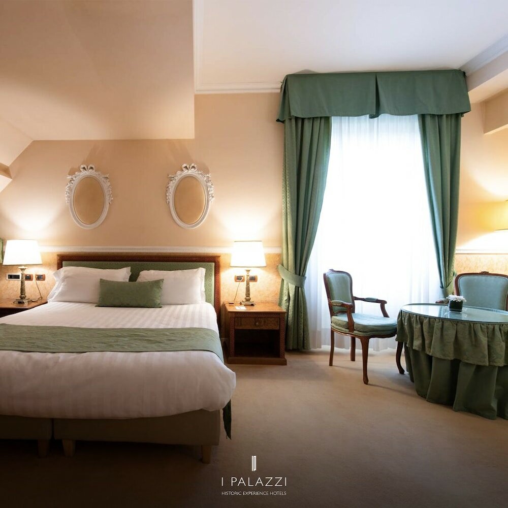 Фото Palace Grand Hotel Varese