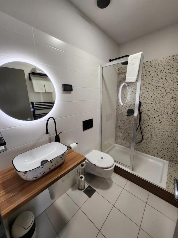 Фото Hotel Amfiteatar