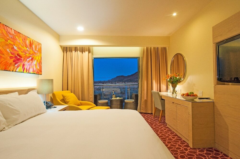 Фото Crowne Plaza Alice Springs Lasseters, an Ihg Hotel