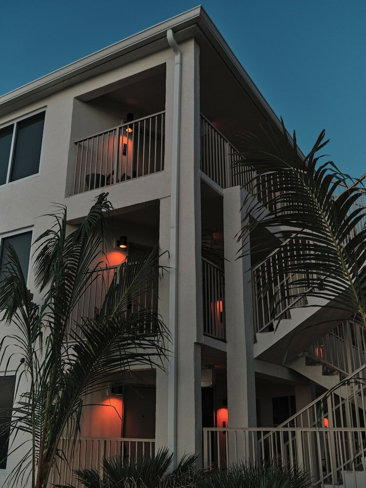 Фото Atlantic Ocean Palm Inn