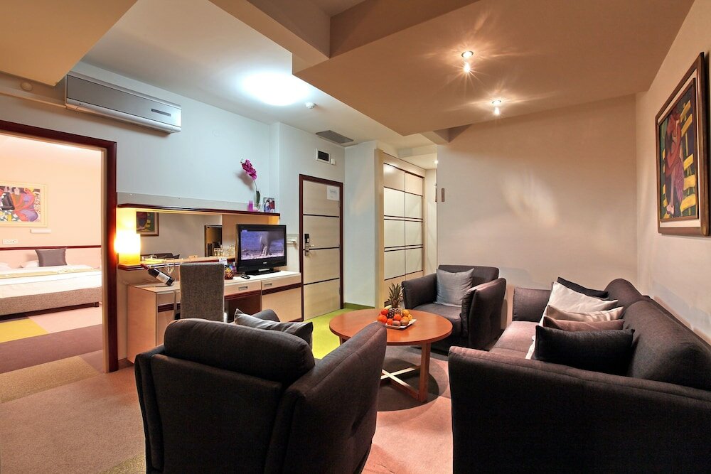 Фото Mona Plaza Zlatibor