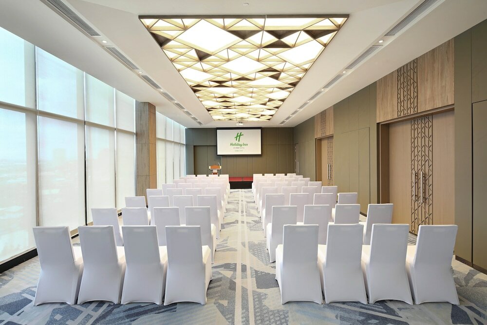 Фото Holiday Inn Cebu City