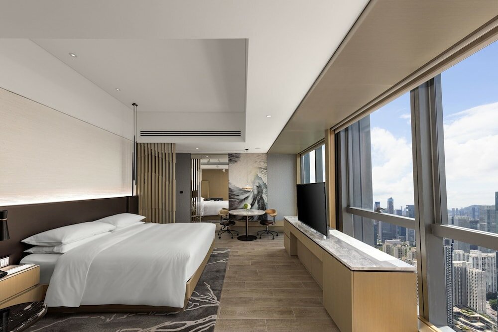 Фото Renaissance Shenzhen Bay Hotel