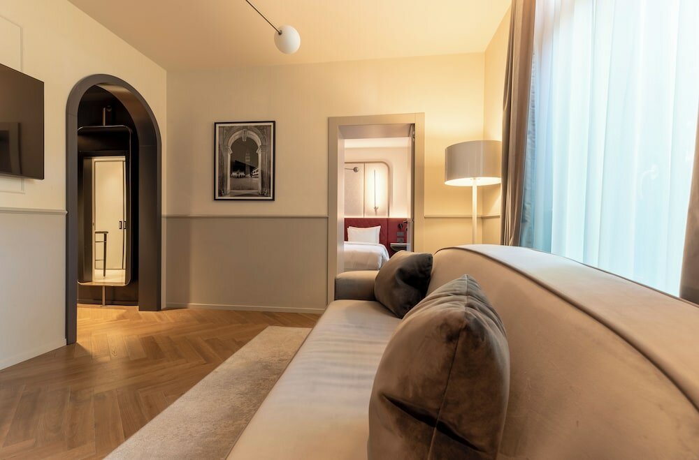 Фото Luxury Apartments Palazzo Nani