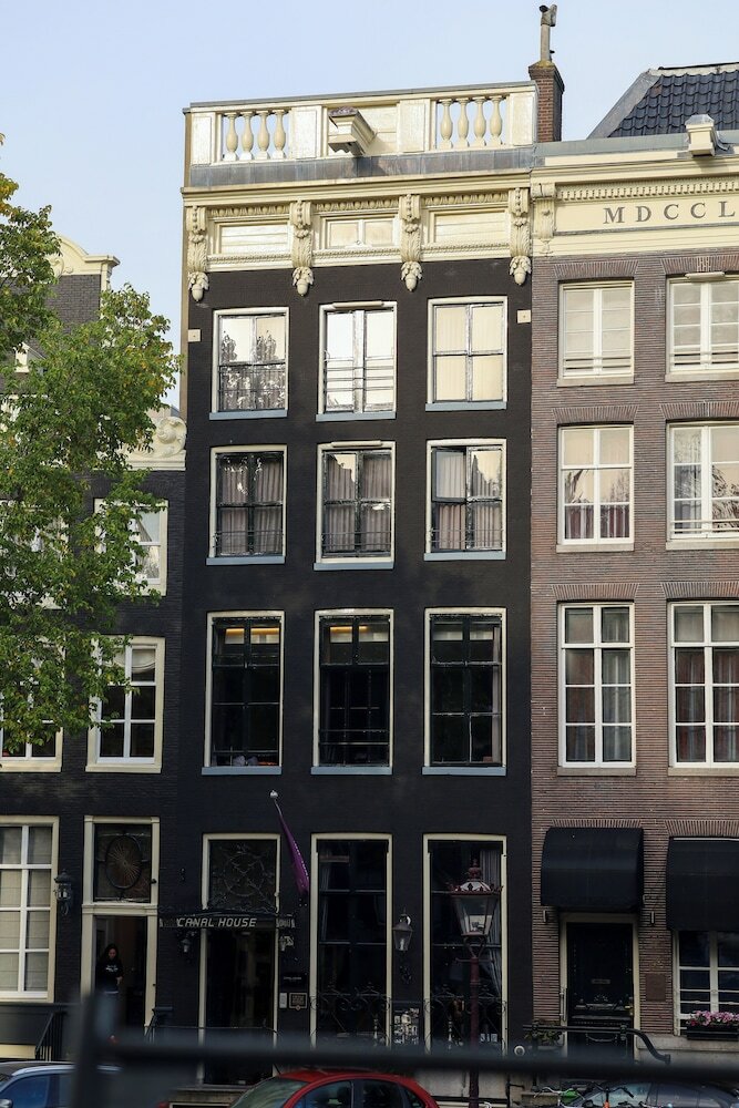 Фото Canal House