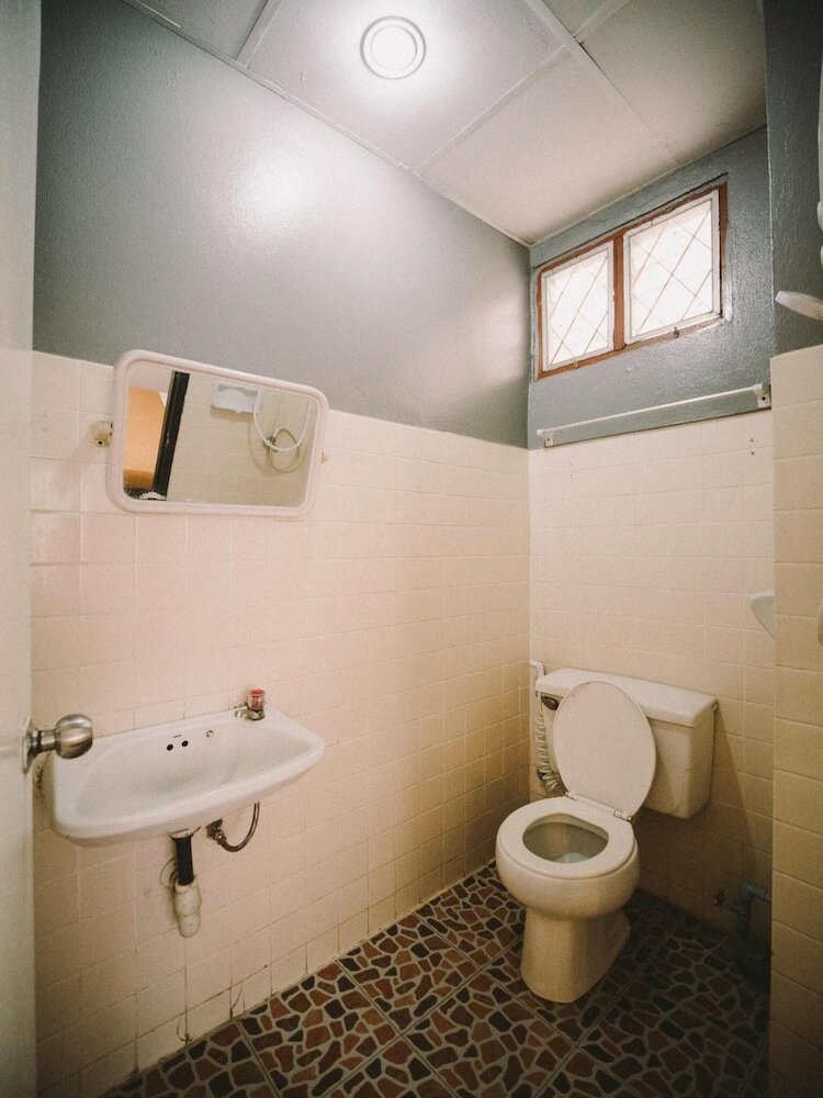 Фото Traveller Inn Hotel