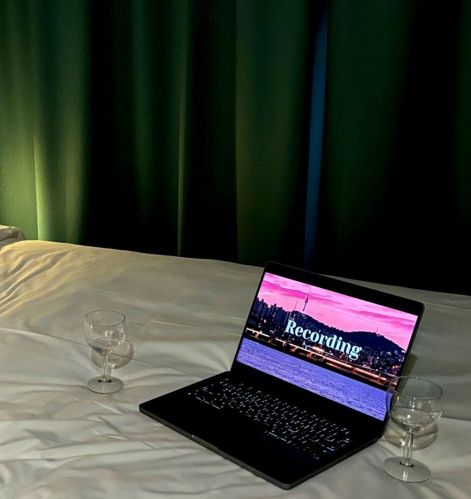 Фото The Bayment Residence