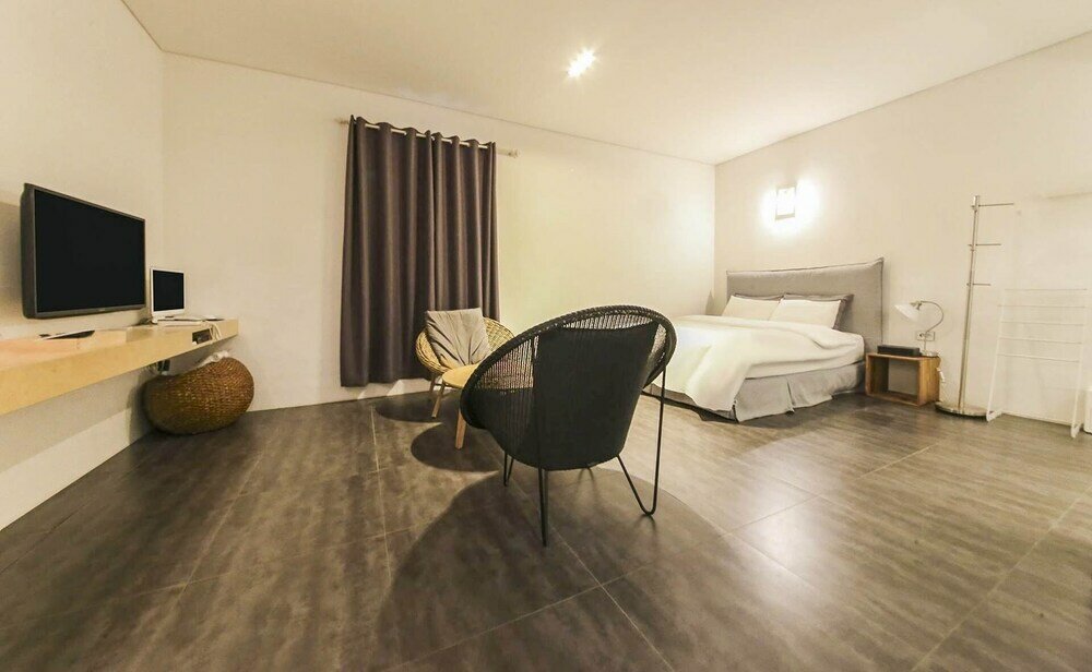 Фото Yongin Army Boutique