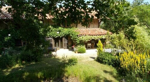 Гостиница La Cassinette в Маконе