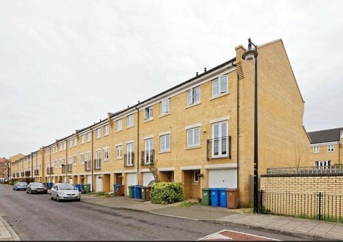 Lynbrook Guests House