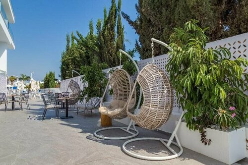 Гостиница Protaras Plaza Hotel на Кипре