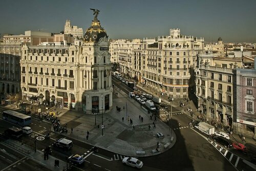 Гостиница Hotel Los Condes в Мадриде