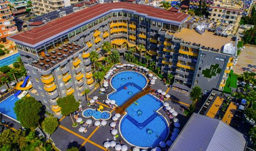 Гостиница Senza Grand Santana Hotel в Аланье