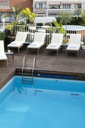 Гостиница Splendid Hotel & Spa в Ницце
