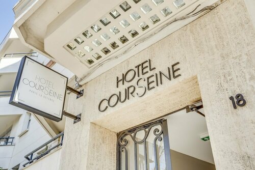 Гостиница Cour Siene Hotel в Курбевуа