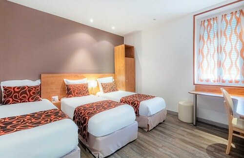 Гостиница The Originals City, Hôtel Régina, Périgueux в Перигё