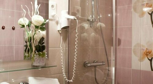 Гостиница Hôtel Abat Jour в Нанте