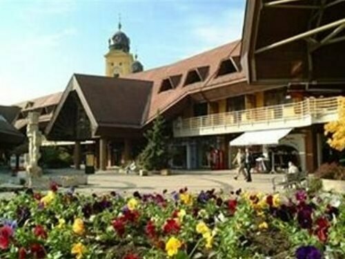 Гостиница Centrum Hotel Debrecen в Дебрецене