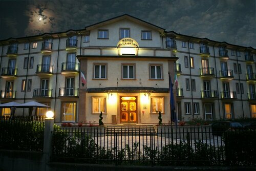 Гостиница Hotel Valentino в Акви-Терме