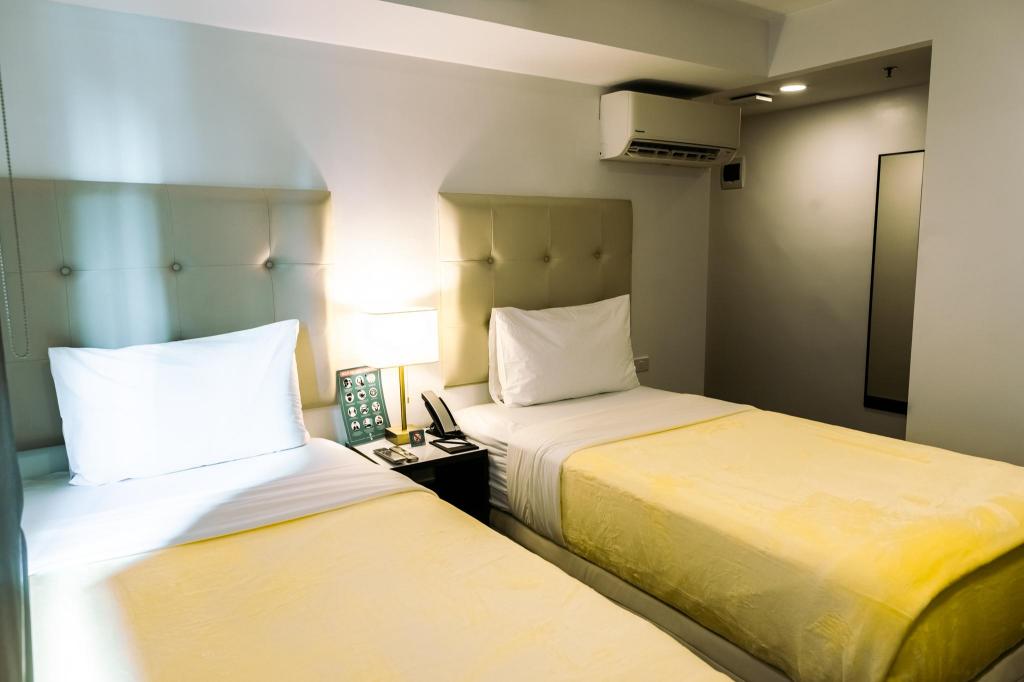 Фото One Cristina Suites