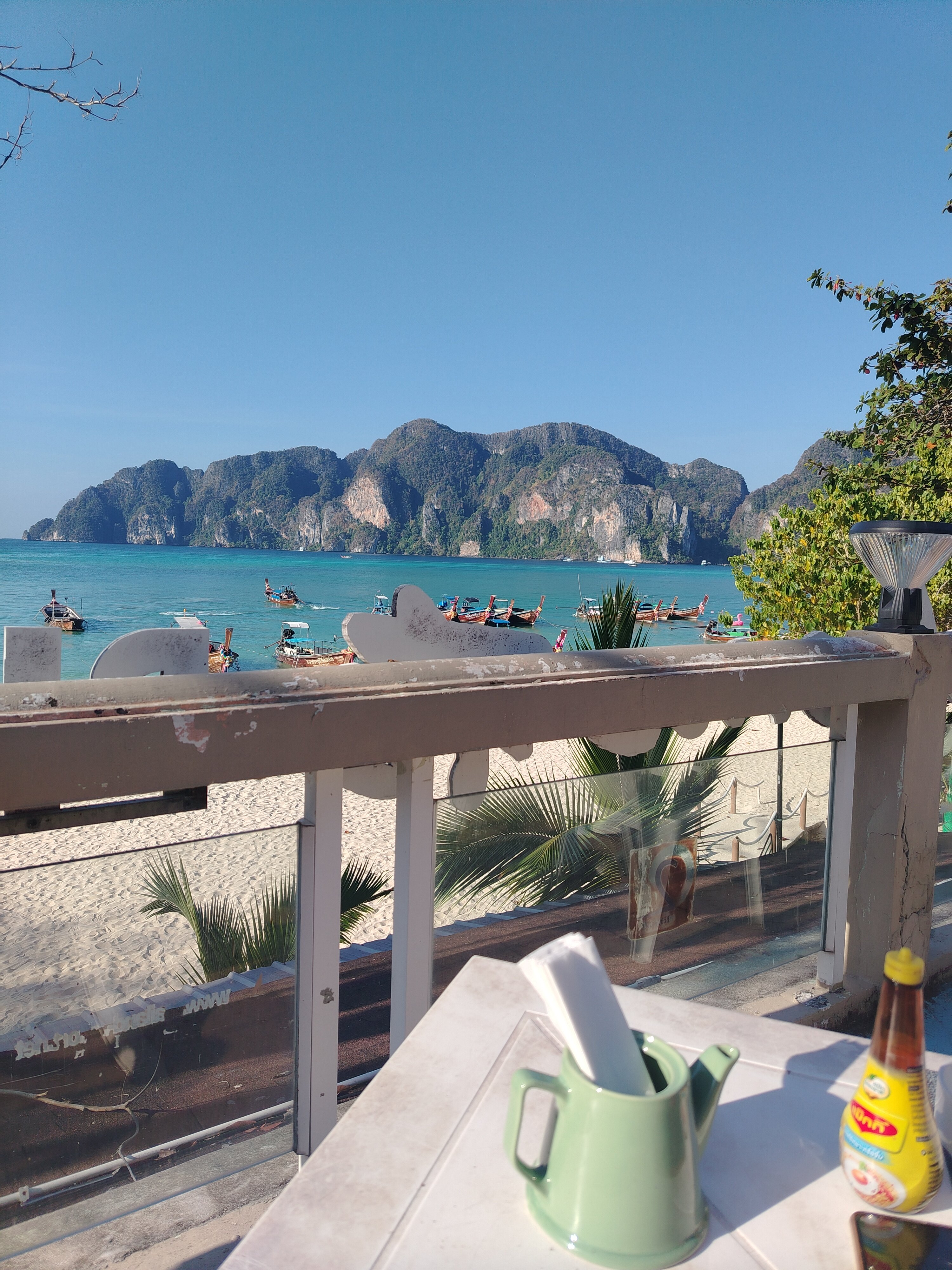 Фото Phi Phi Bayview & Premier Resort