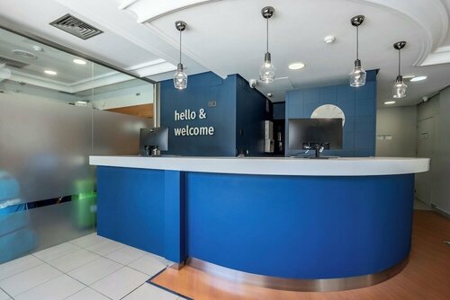 Гостиница Travelodge Alicante Puerto в Аликанте