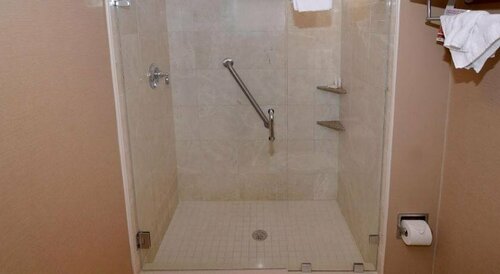Гостиница Ramada by Wyndham Seekonk Providence Area в Кранстоне