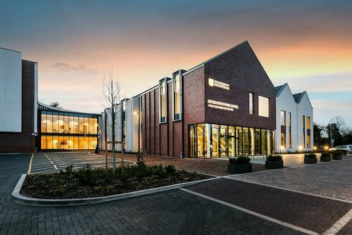 Гостиница Edgbaston Park Hotel & x26; Conference Centre в Бирмингеме
