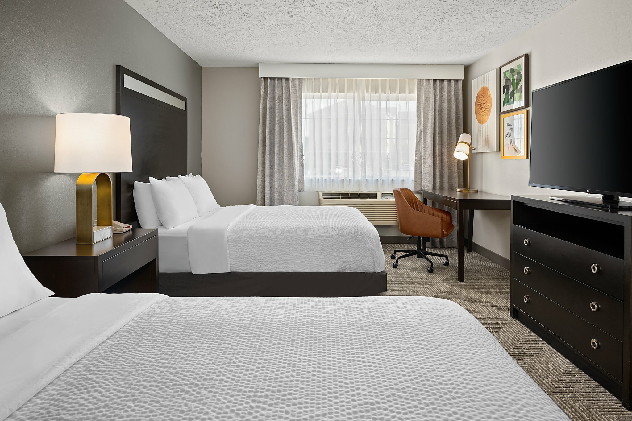 Фото Holiday Inn Hotel & Suites Albuquerque Airport, an Ihg Hotel