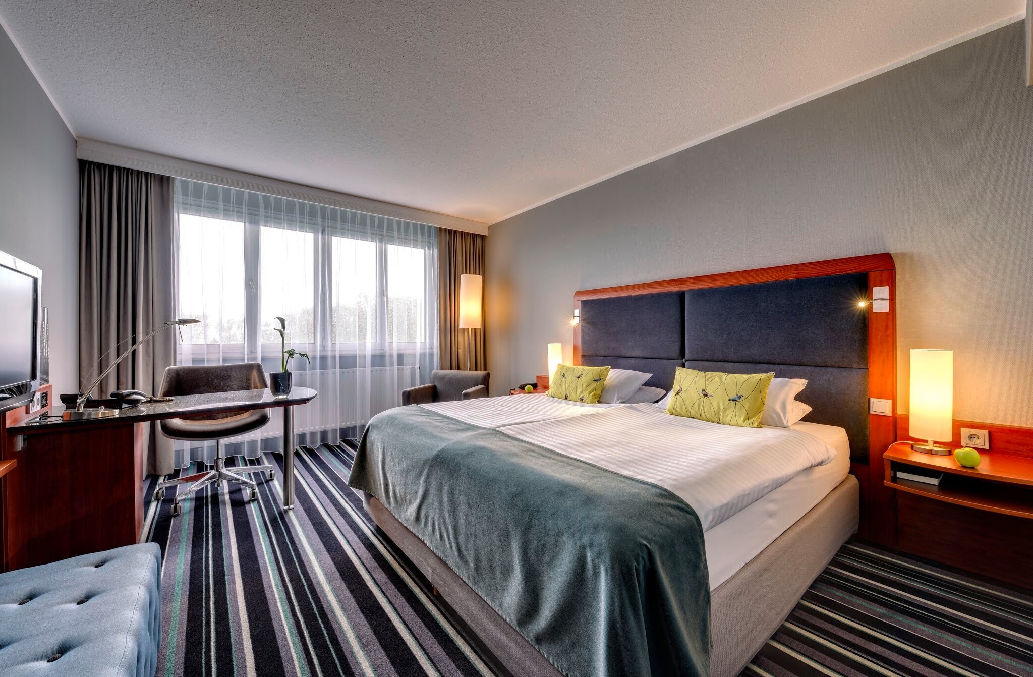 Фото Radisson Blu Hotel, Dortmund