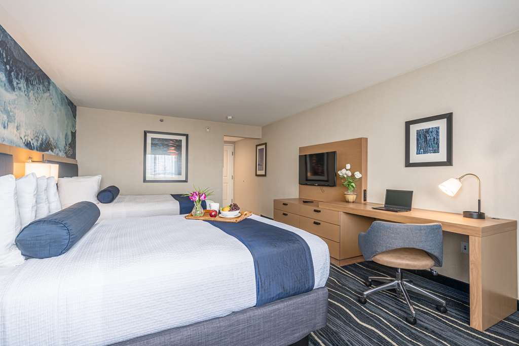 Фото Best Western Plus Marina Gateway Hotel
