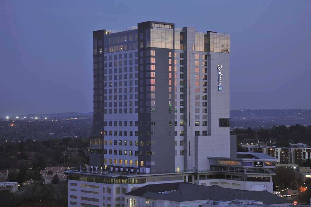 Фото Radisson Blu Hotel, Sandton Johannesburg