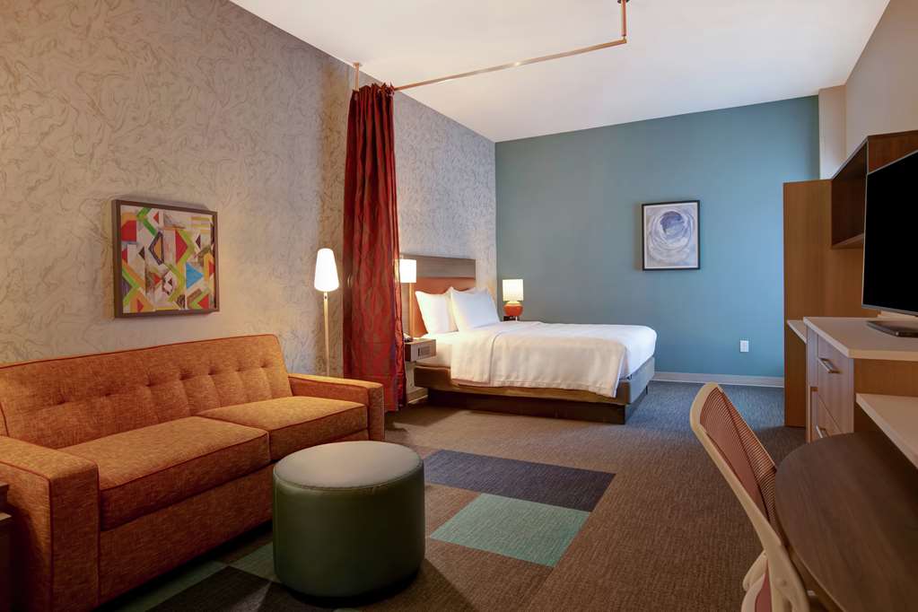 Фото Home2 Suites by Hilton Charlotte Uptown, Nc