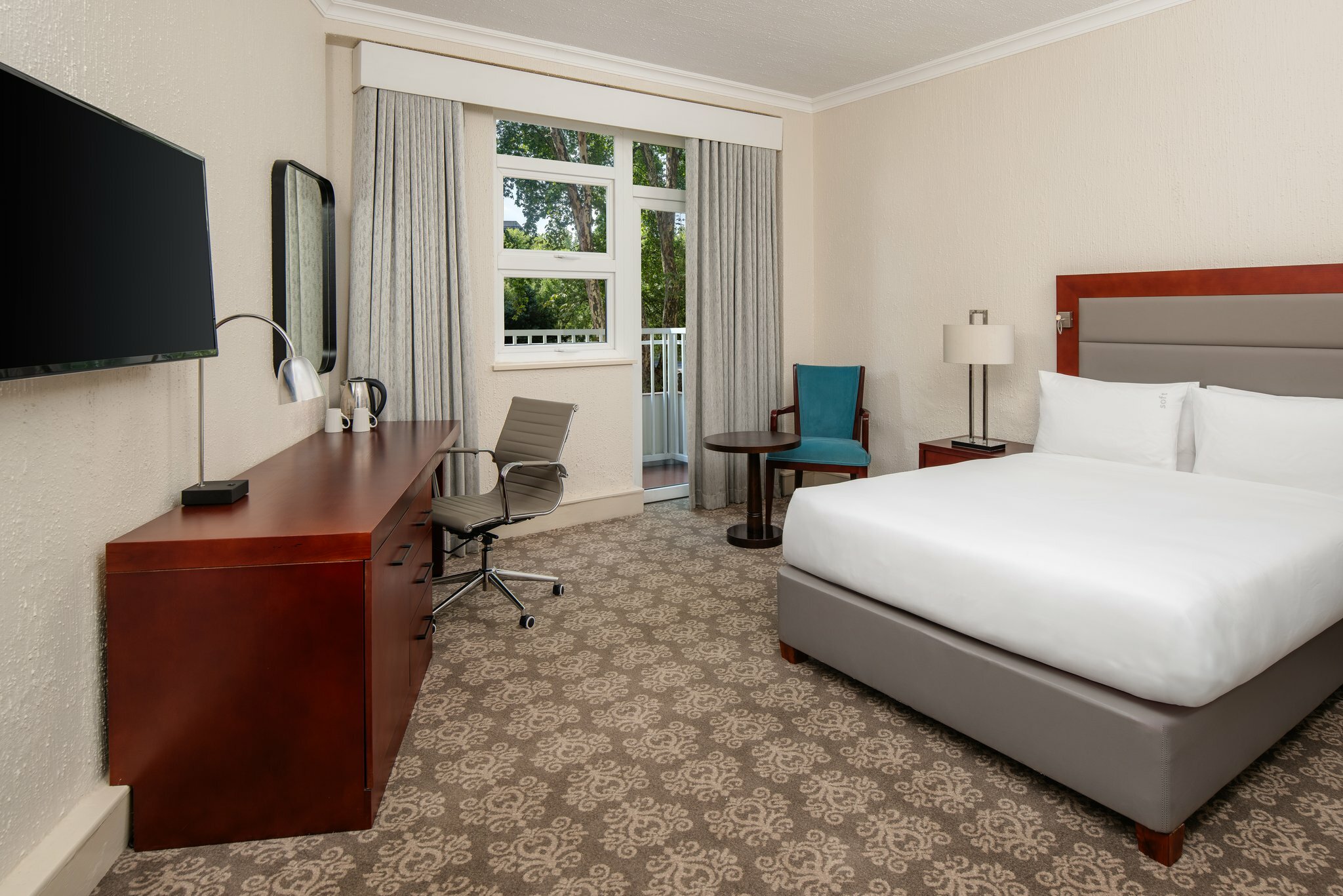 Фото Holiday Inn Johannesburg Sunnyside Park