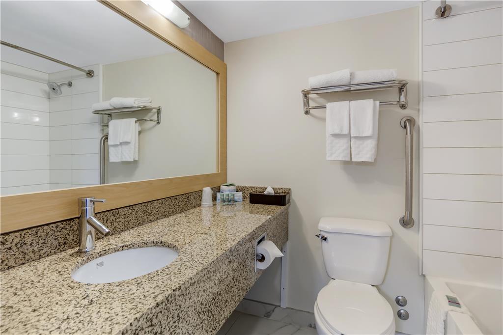 Фото Best Western Cedar Park Inn