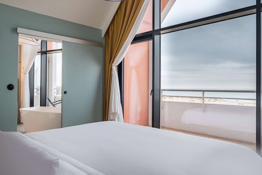 Фото Radisson Blu Grand Hotel & Spa, Malo-Les-Bains