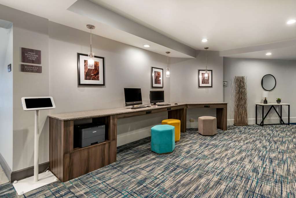 Фото Best Western Premier Denver East